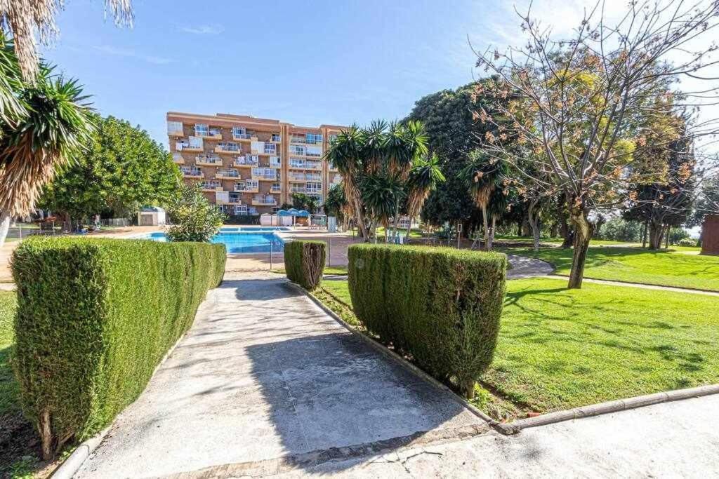 797 Holiday Rentals - Equipado Estudio Cerca Del Parque La Paloma 贝纳尔马德纳 外观 照片